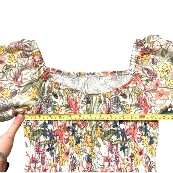 ANTHROPOLOGIE Aurelia smocked bodice puff sleeve floral crop top - Picture 8 of 12